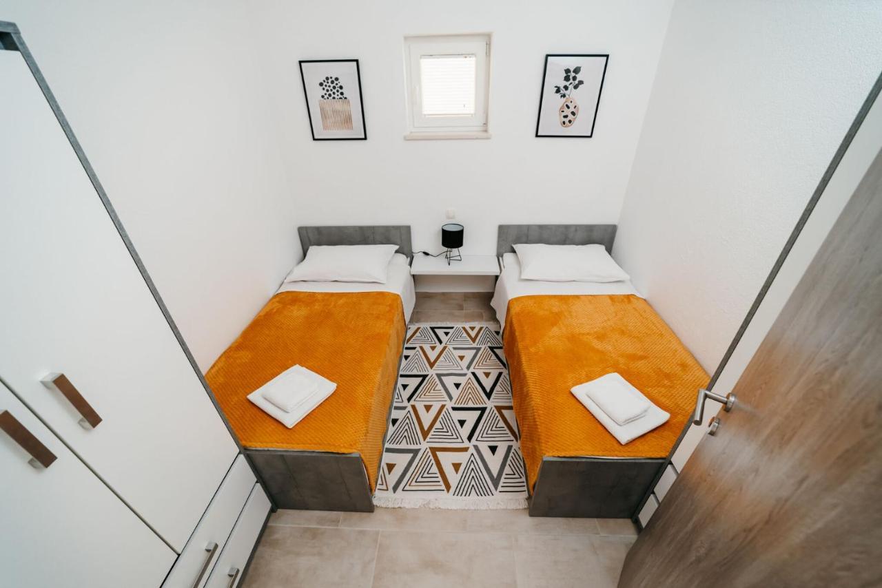 Apartments Seka 克勒克 外观 照片